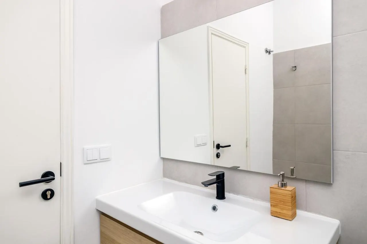 Guest Inn 2 Boutique Guest House Lisbon 0*,